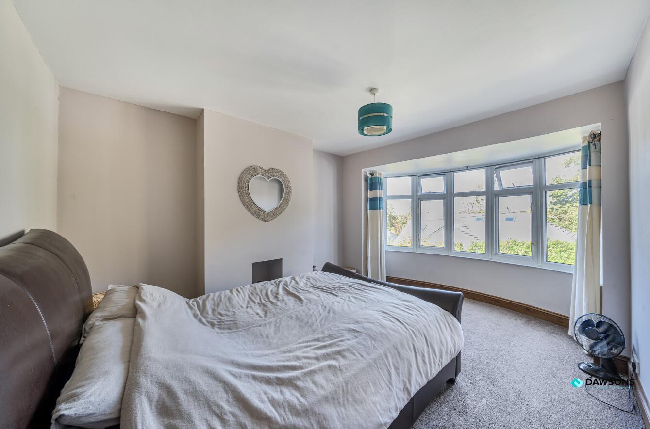 Portway, Bishopston, Swansea, SA3 3JR